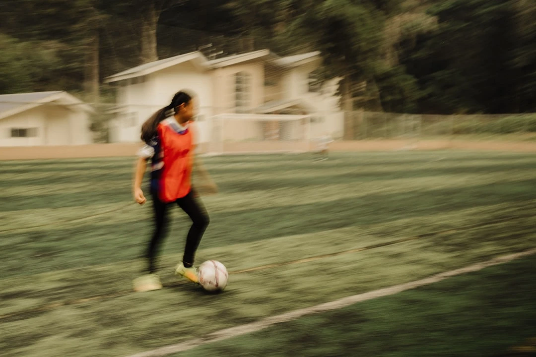 Kylian Mbappé thi đấu